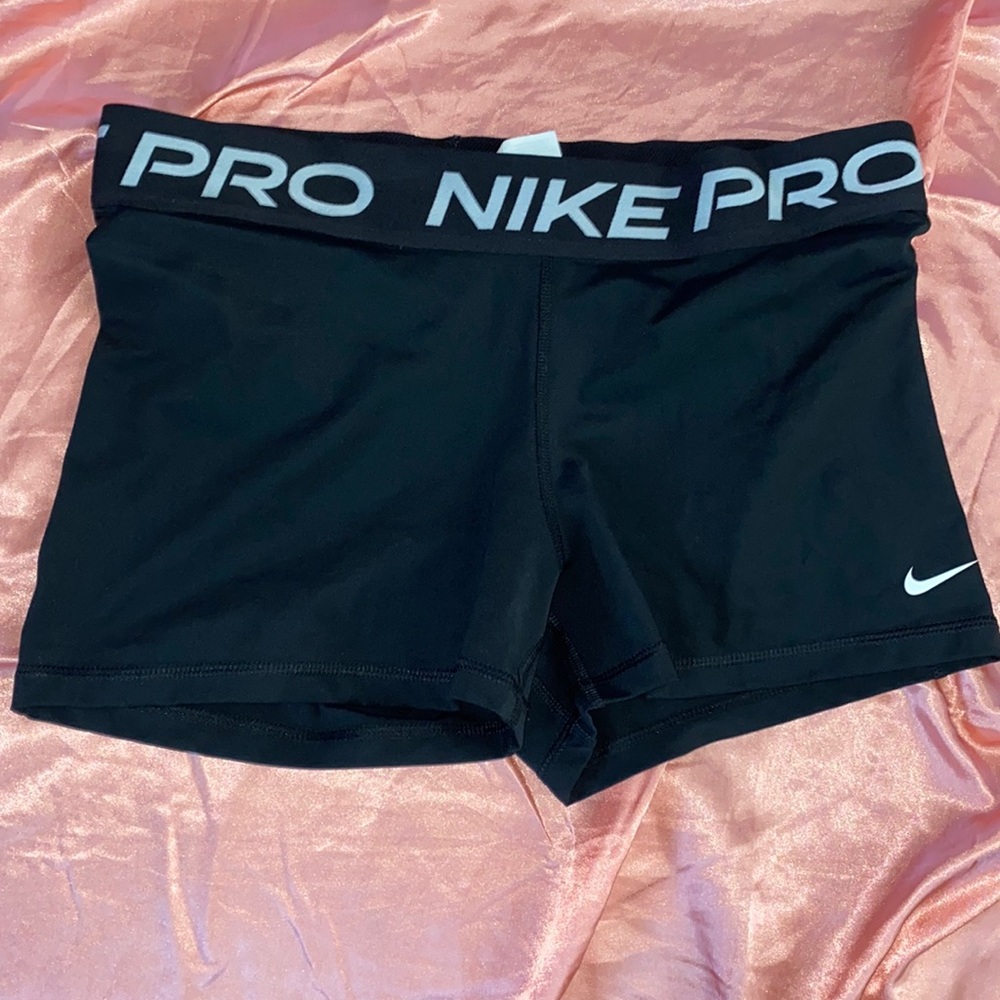 black nike pros